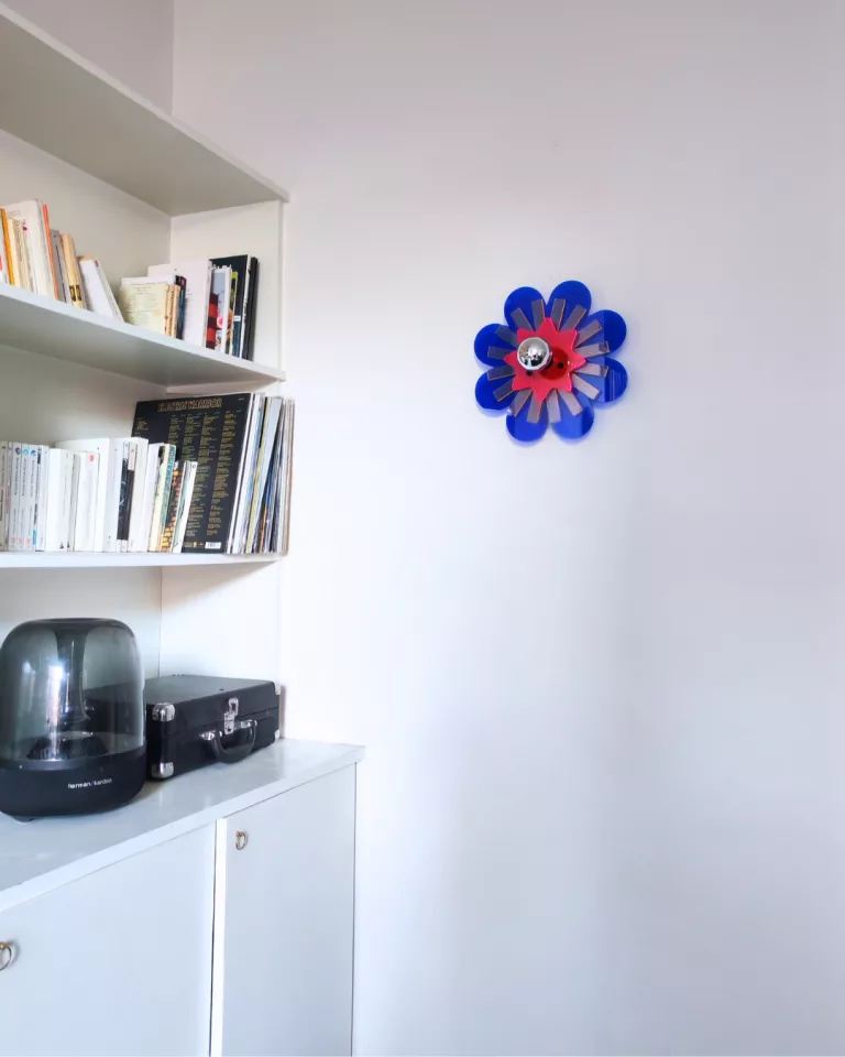 PO.YA 03 luminaire plexiglass rouge jaune bleu Atelier Popi